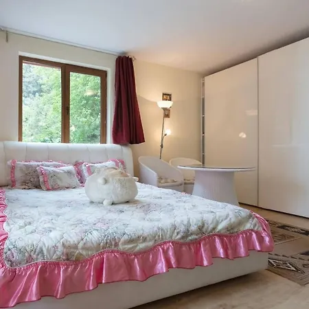 Beachfront Studio! ❤ Sea View❤at❤ Апартаменты *